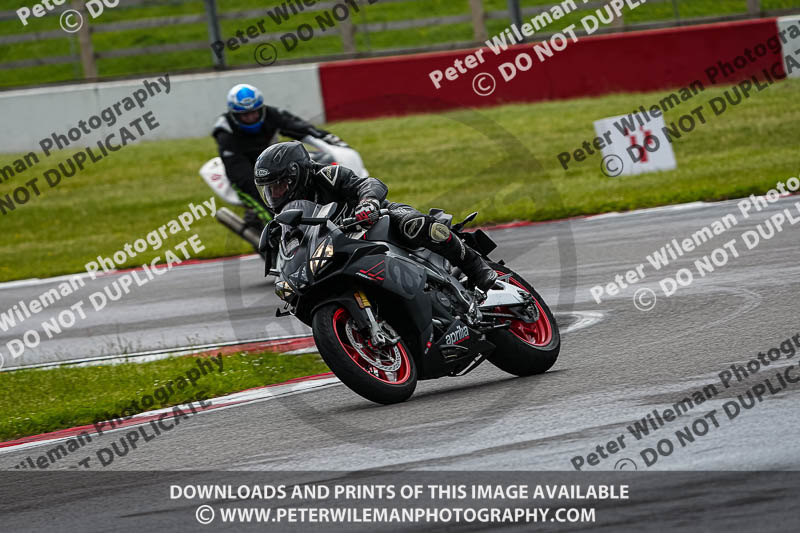 donington no limits trackday;donington park photographs;donington trackday photographs;estoril;event digital images;motorbikes;no limits;no limits trackdays;peter wileman photography;portugal;trackday;trackday digital images;trackday photos